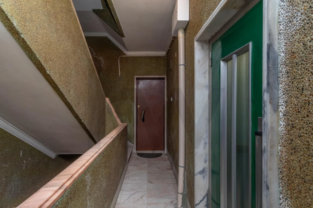 Apartamento T4 para Venda em Estrela Foto 28