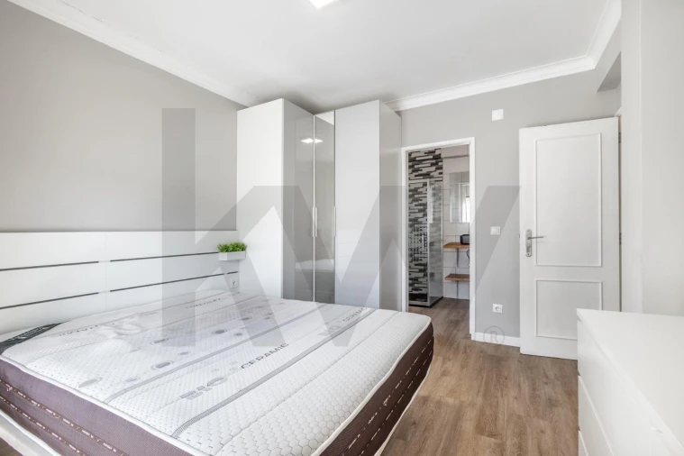 Apartamento T3 para Arrendamento em Nossa Senhora do Pópulo, Coto e São Gregório Foto 19