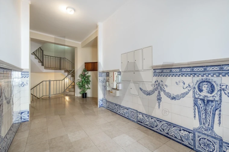 Apartamento T3 para Arrendamento em Nossa Senhora do Pópulo, Coto e São Gregório Foto 2