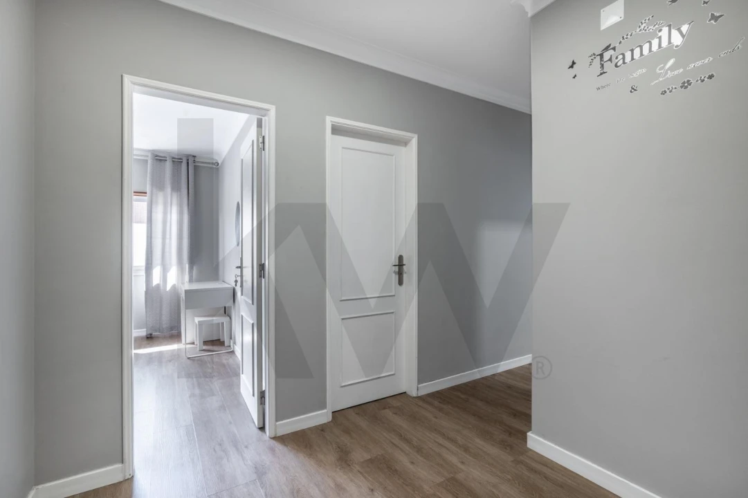 Apartamento T3 para Arrendamento em Nossa Senhora do Pópulo, Coto e São Gregório Foto 11