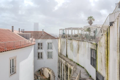 Apartamento T1 para Venda em Santa Maria Maior