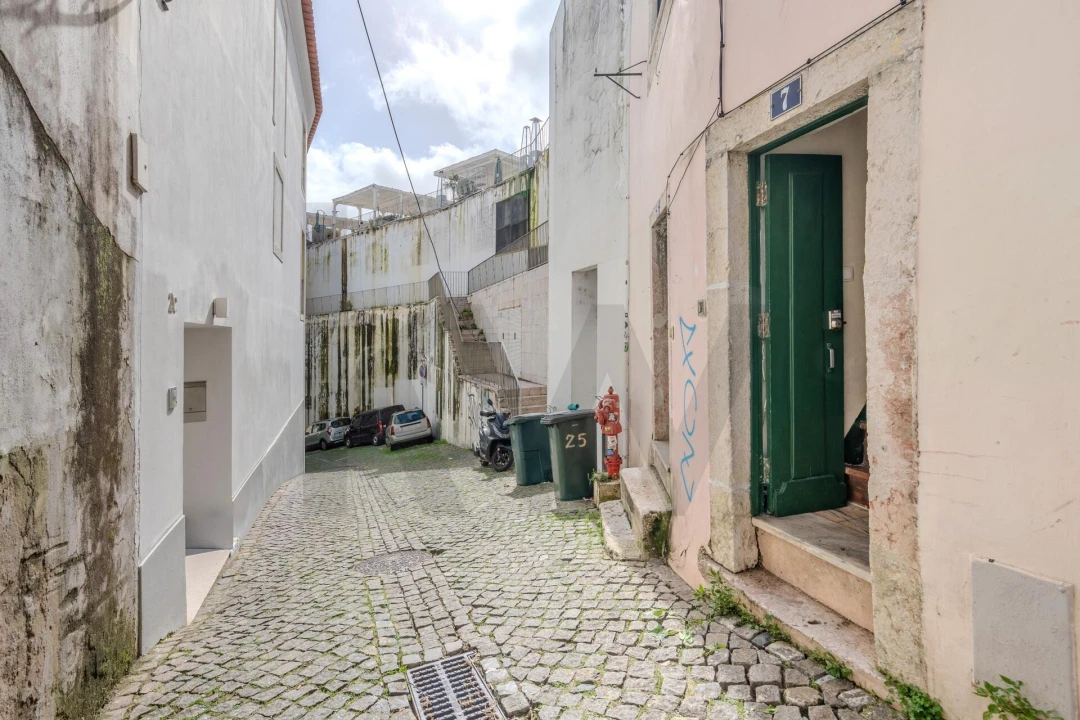 Apartamento T1 para Venda em Santa Maria Maior Foto 24