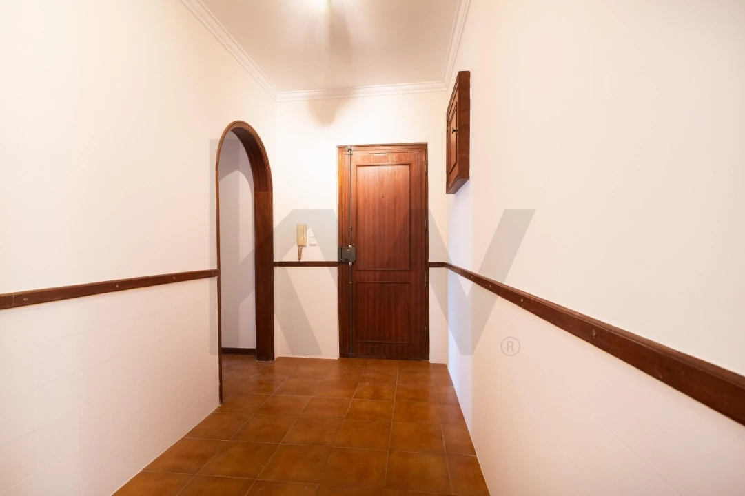 Apartamento T2 para Arrendamento em Carcavelos e Parede Foto 10