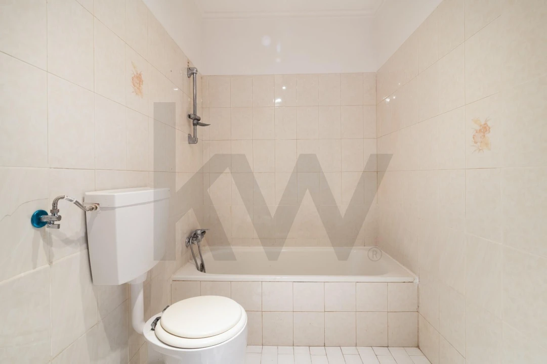 Apartamento T2 para Arrendamento em Carcavelos e Parede Foto 18