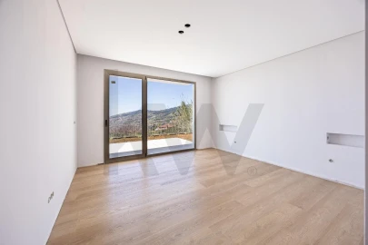 Moradia T2 para Venda em Arco da Calheta