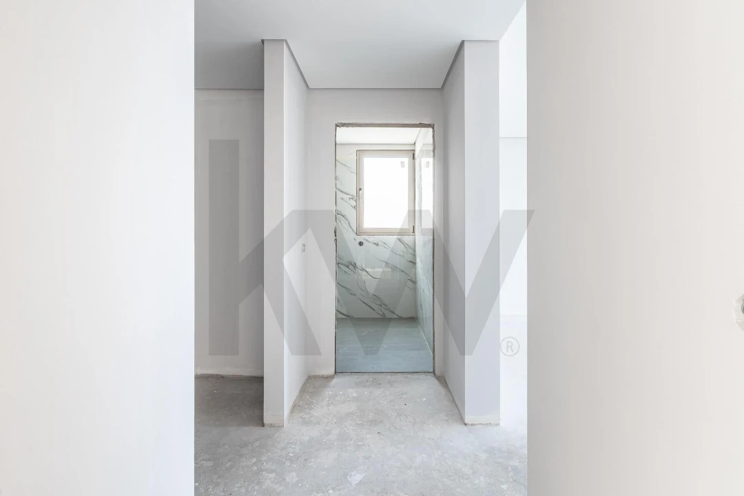 Moradia T2 para Venda em Arco da Calheta Foto 27