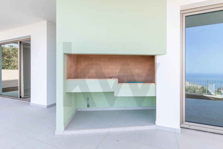 Moradia T2 para Venda em Arco da Calheta Foto 35