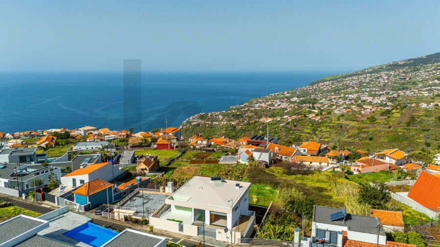 Moradia T2 para Venda em Arco da Calheta Foto 36