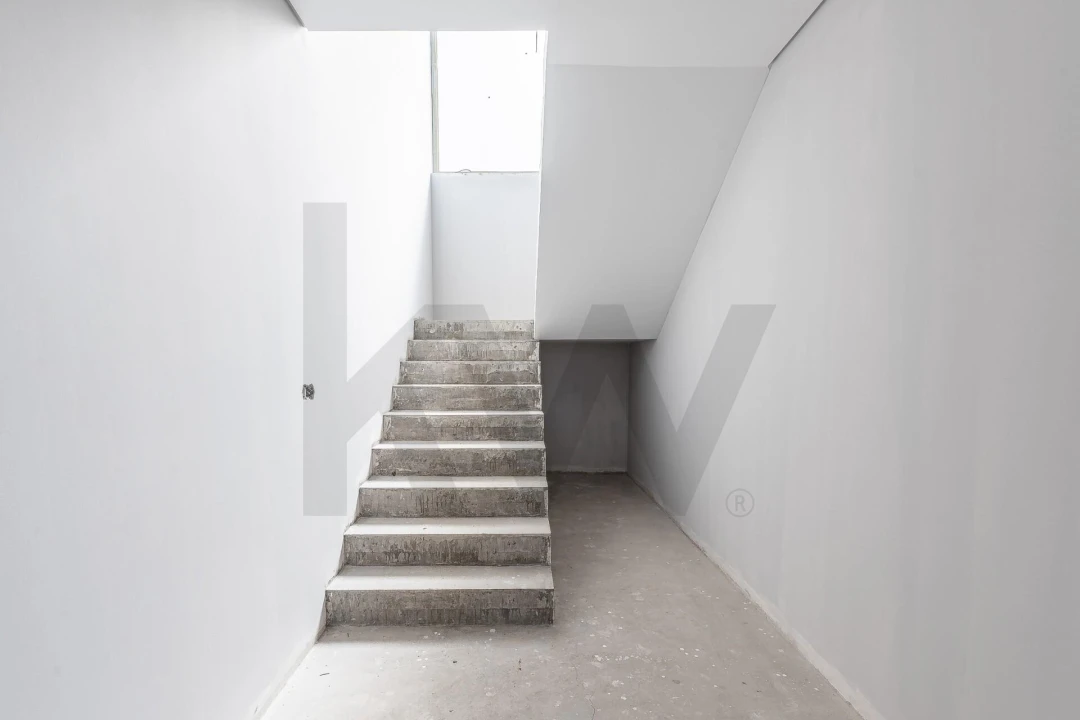 Moradia T2 para Venda em Arco da Calheta Foto 26