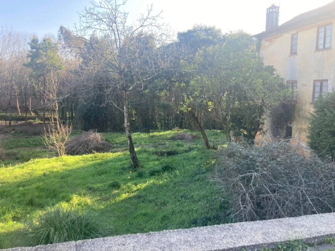 Terreno para Venda em São João da Madeira Foto 5