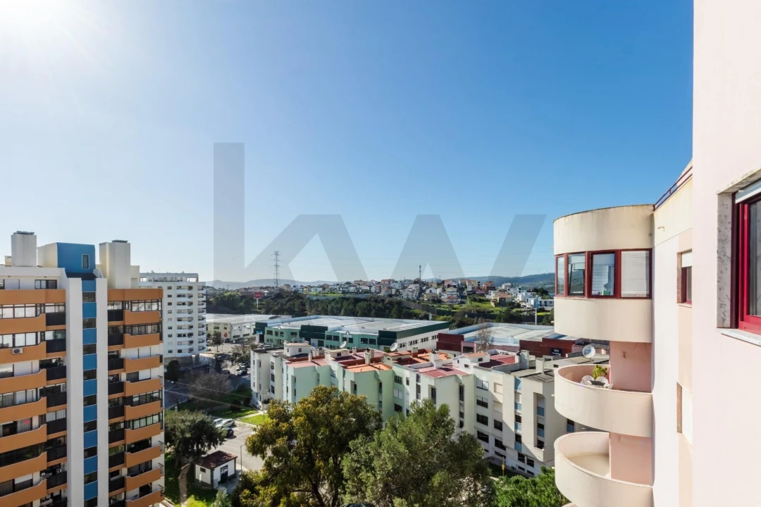 Apartamento T3 para Venda em Póvoa de Santa Iria e Forte da Casa Foto 15