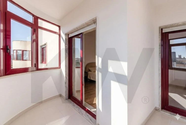 Apartamento T3 para Venda em Póvoa de Santa Iria e Forte da Casa Foto 35