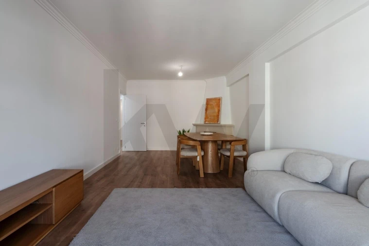 Apartamento T3 para Venda em Póvoa de Santa Iria e Forte da Casa Foto 8