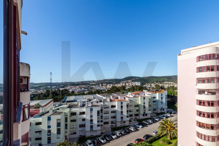 Apartamento T3 para Venda em Póvoa de Santa Iria e Forte da Casa Foto 34