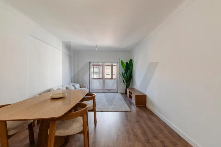 Apartamento T3 para Venda em Póvoa de Santa Iria e Forte da Casa Foto 7