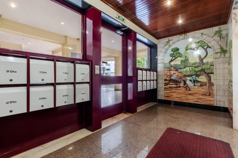 Apartamento T3 para Venda em Póvoa de Santa Iria e Forte da Casa Foto 38