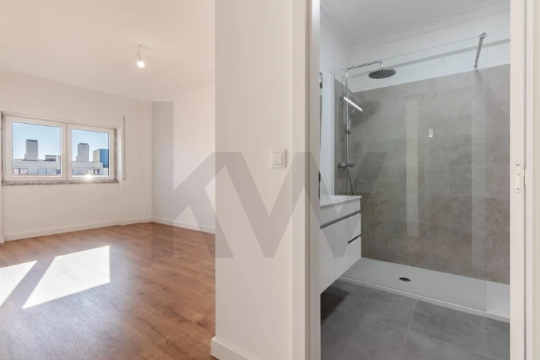 Apartamento T3 para Venda em Póvoa de Santa Iria e Forte da Casa Foto 19