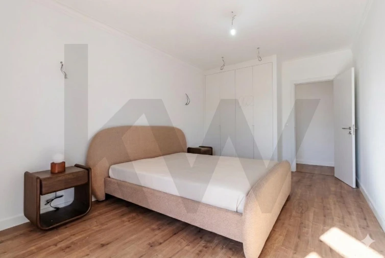 Apartamento T3 para Venda em Póvoa de Santa Iria e Forte da Casa Foto 26