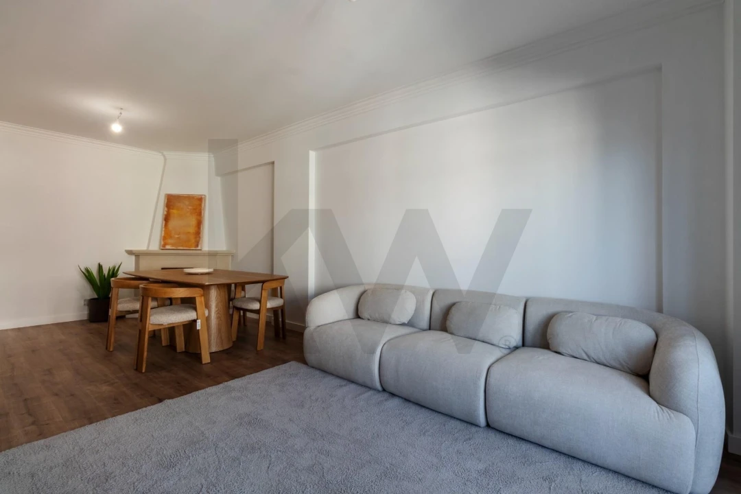 Apartamento T3 para Venda em Póvoa de Santa Iria e Forte da Casa Foto 6