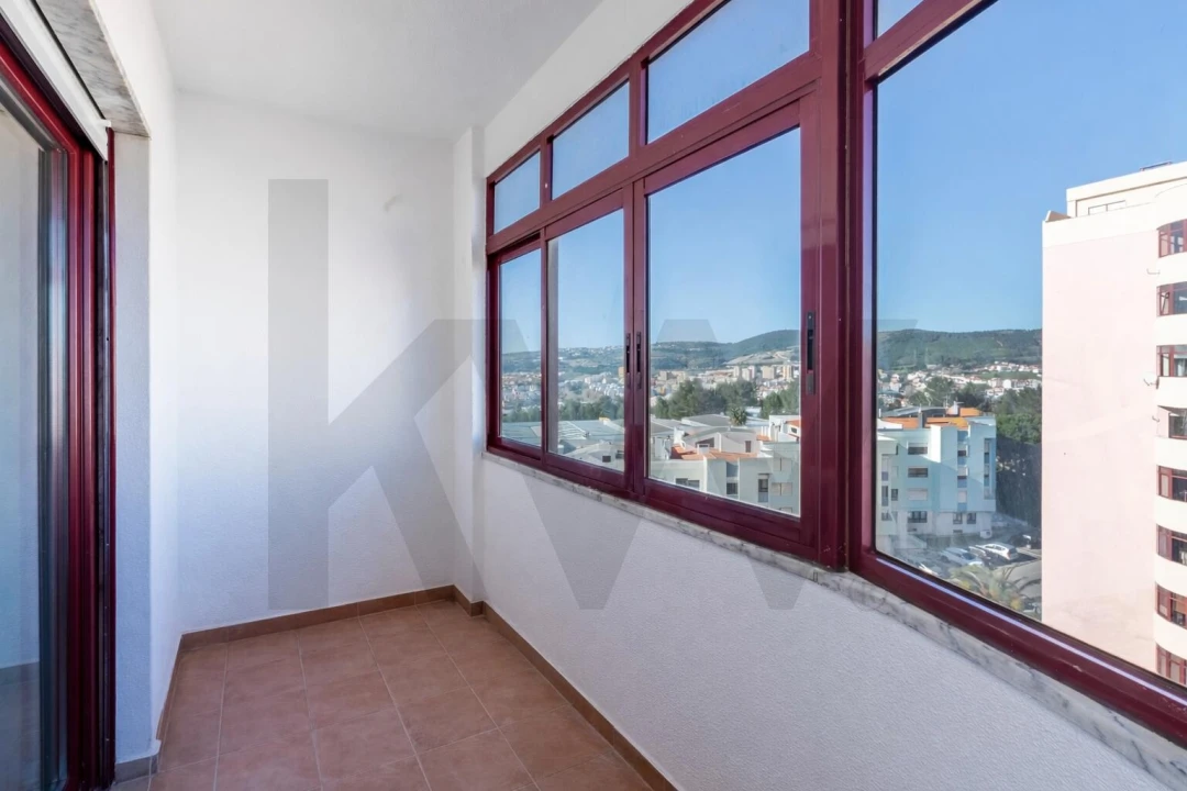 Apartamento T3 para Venda em Póvoa de Santa Iria e Forte da Casa Foto 13