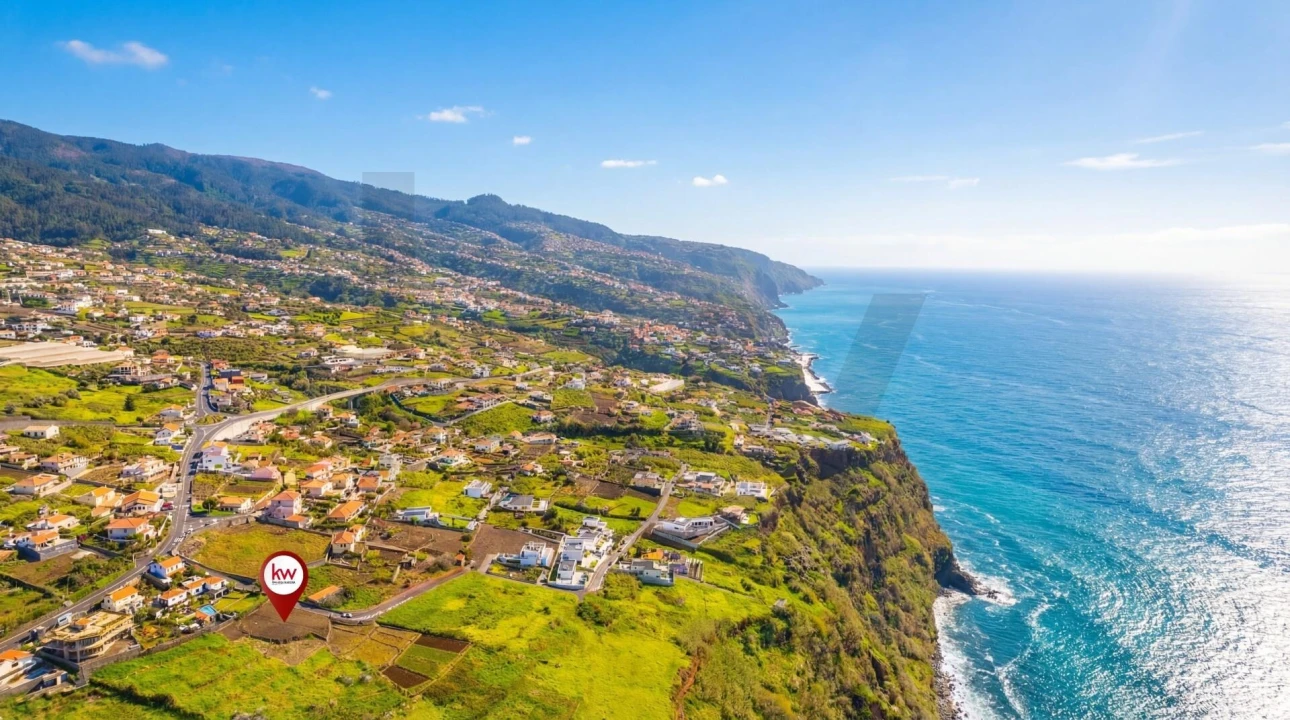 Terreno para Venda em Estreito da Calheta Foto 18