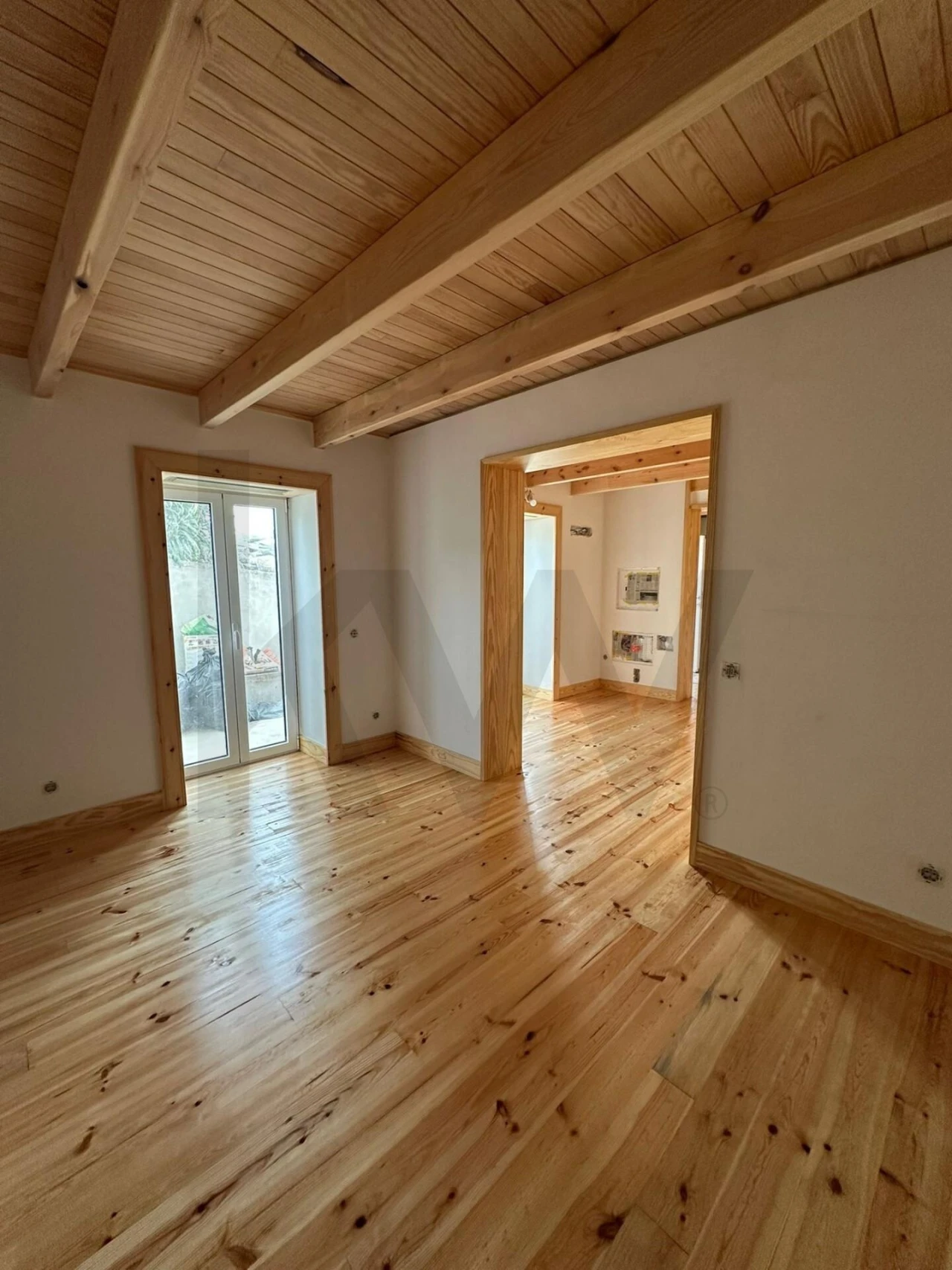 Moradia T2 para Venda em Arco da Calheta Foto 5