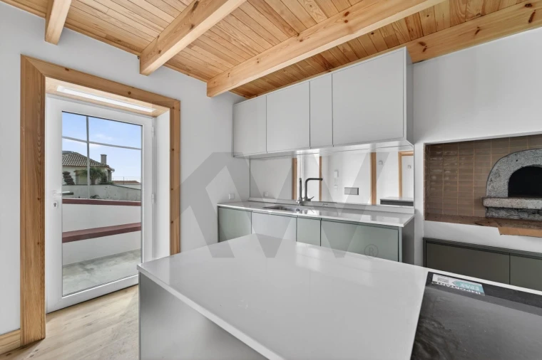 Moradia T2 para Venda em Arco da Calheta Foto 26