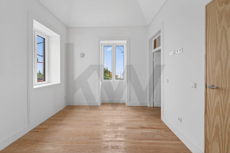 Moradia T2 para Venda em Arco da Calheta Foto 25