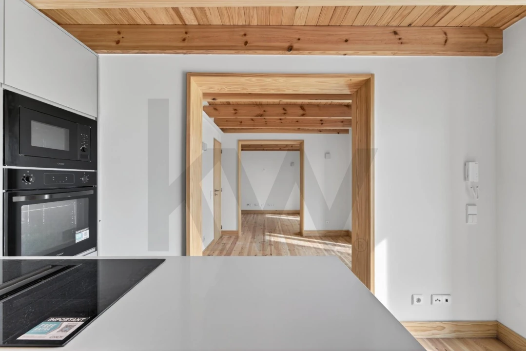 Moradia T2 para Venda em Arco da Calheta Foto 16