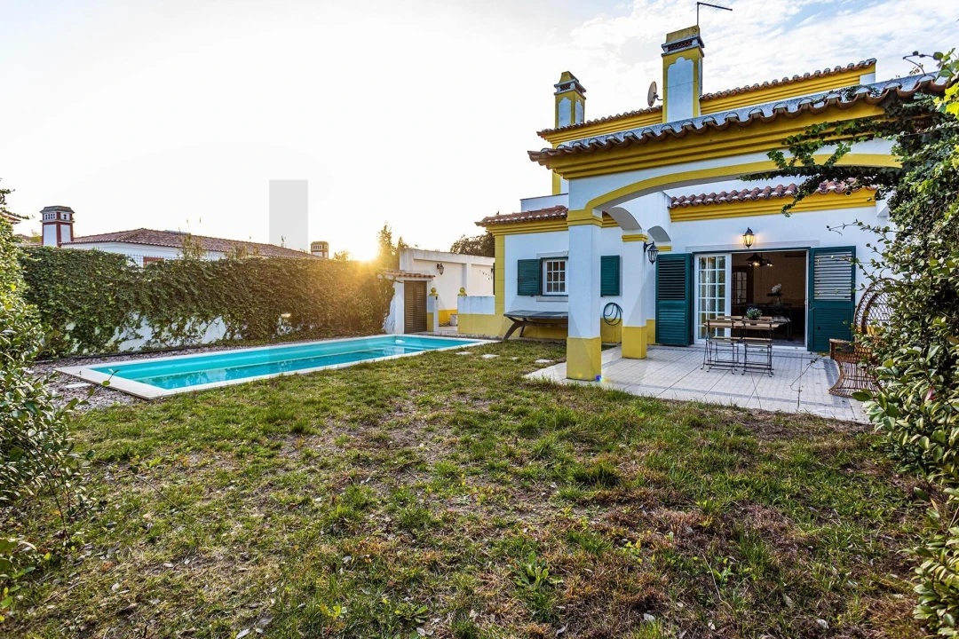 Moradia T4 para Venda em Azeitão (São Lourenço e São Simão) Foto 30