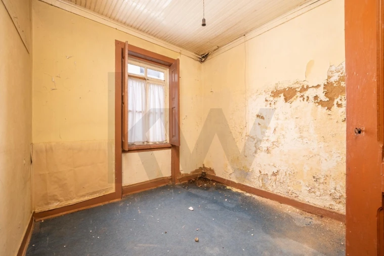 Moradia T3 para Venda em Eiras e São Paulo de Frades Foto 7