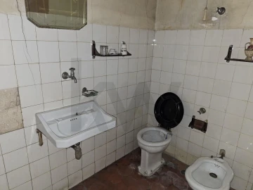 Loja para Arrendamento em Arroios