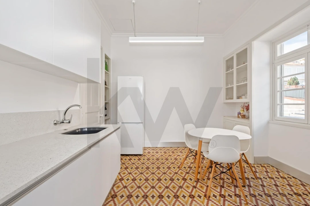 Moradia T4 para Venda em Funchal (Santa Maria Maior) Foto 11