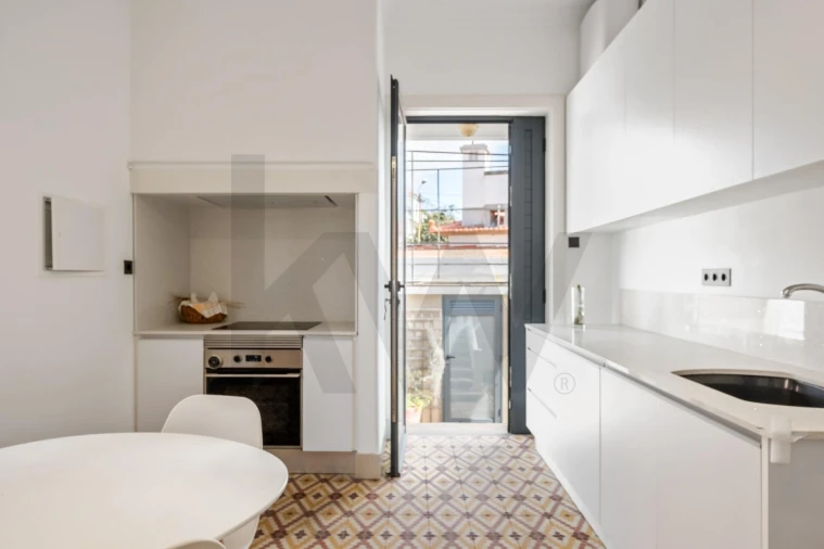 Moradia T4 para Venda em Funchal (Santa Maria Maior) Foto 13