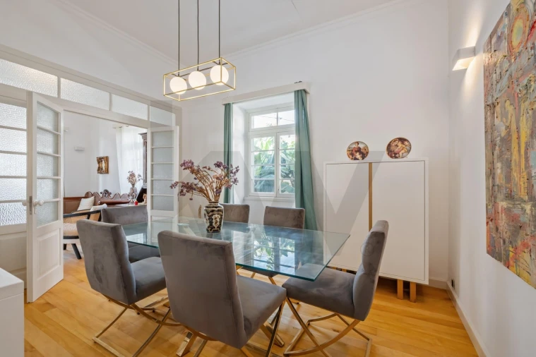 Moradia T4 para Venda em Funchal (Santa Maria Maior) Foto 3