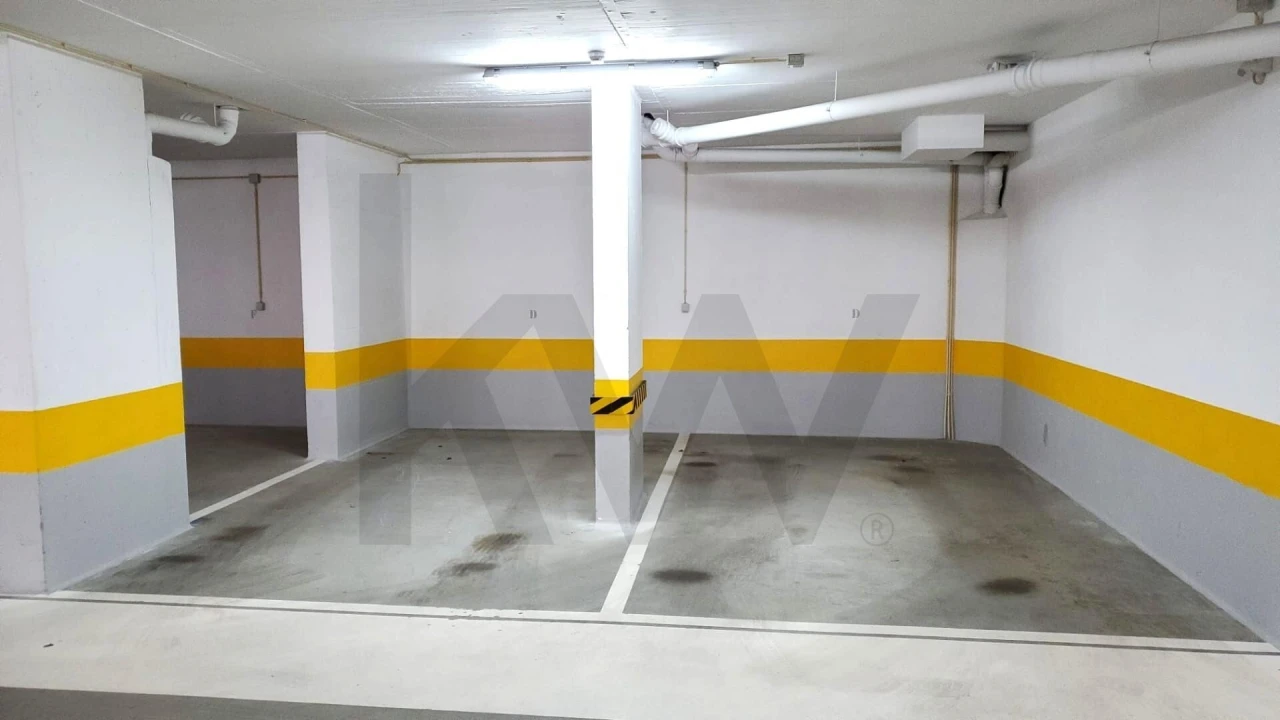 Apartamento T3 para Arrendamento em Oeiras e São Julião da Barra, Paço de Arcos e Caxias Foto 27