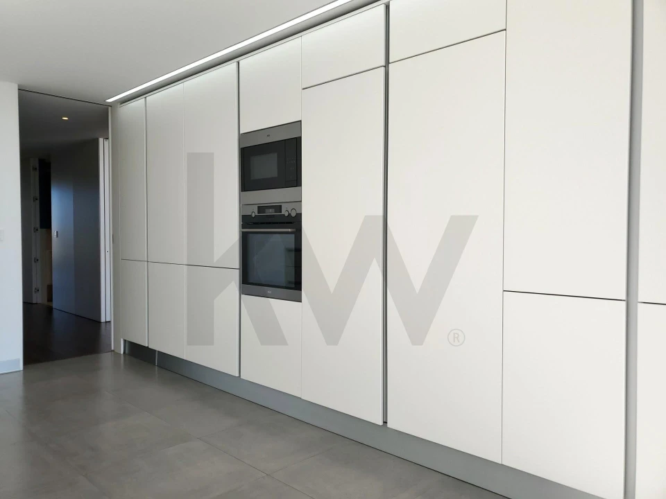 Apartamento T3 para Arrendamento em Oeiras e São Julião da Barra, Paço de Arcos e Caxias Foto 7