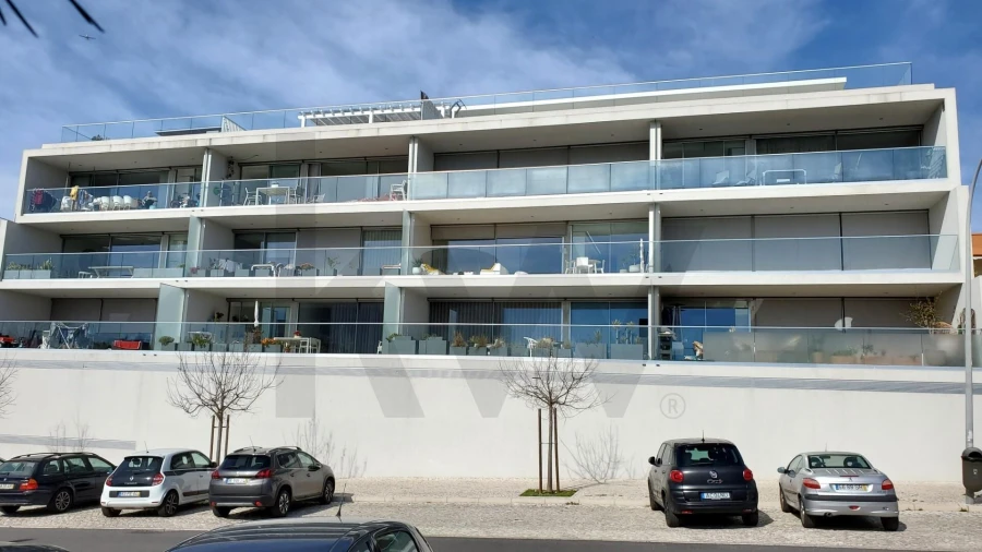 Apartamento T3 para Arrendamento em Oeiras e São Julião da Barra, Paço de Arcos e Caxias Foto 25