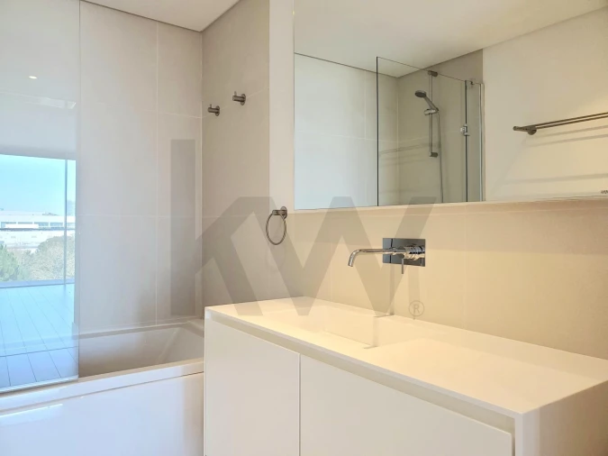 Apartamento T3 para Arrendamento em Oeiras e São Julião da Barra, Paço de Arcos e Caxias Foto 18