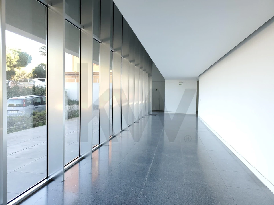 Apartamento T3 para Arrendamento em Oeiras e São Julião da Barra, Paço de Arcos e Caxias Foto 23