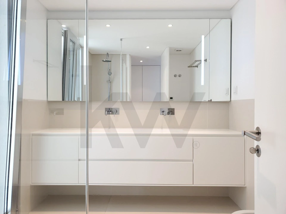 Apartamento T3 para Arrendamento em Oeiras e São Julião da Barra, Paço de Arcos e Caxias Foto 22