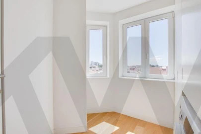 Apartamento T4 para Venda em Areeiro