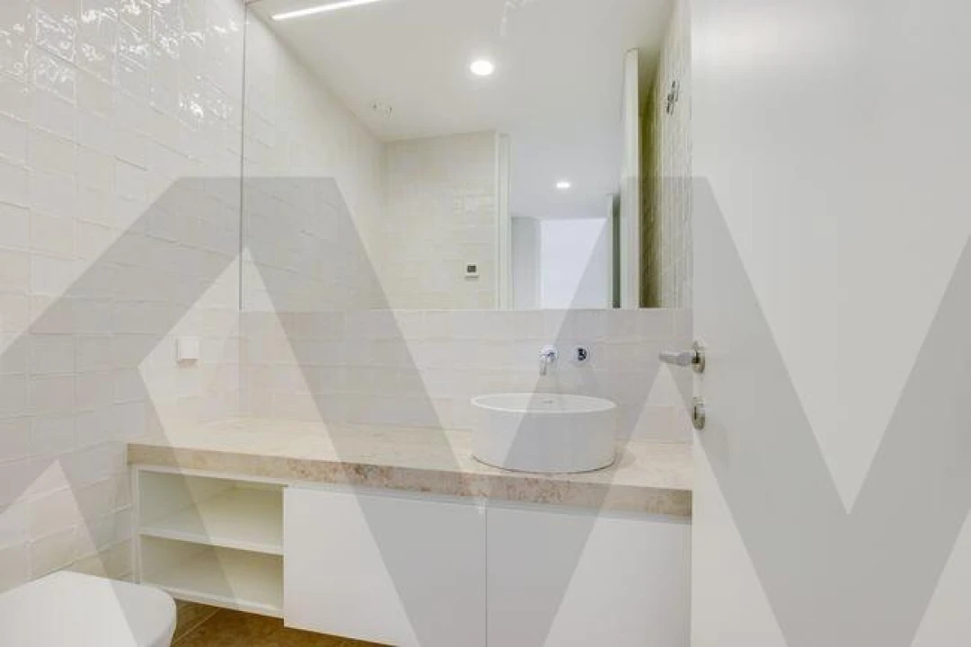 Apartamento T4 para Venda em Areeiro Foto 14
