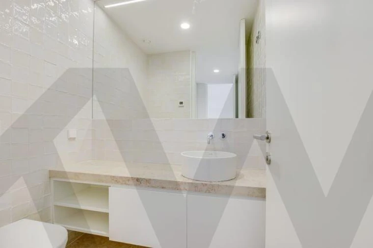 Apartamento T4 para Venda em Areeiro Foto 14