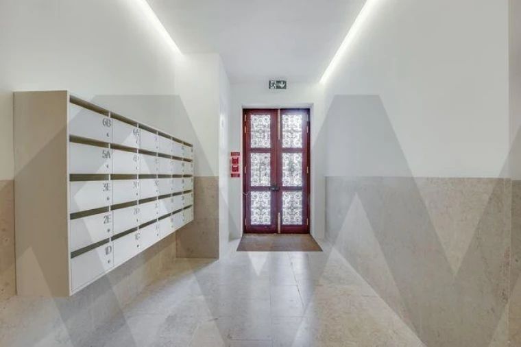 Apartamento T4 para Venda em Areeiro Foto 2
