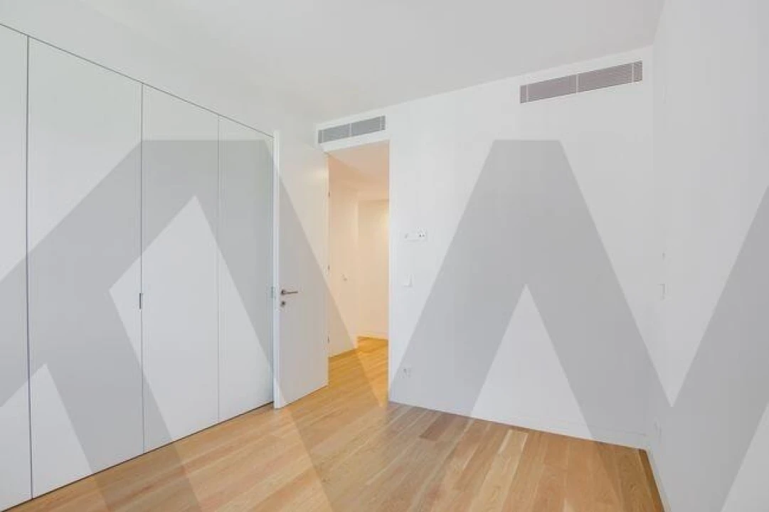 Apartamento T4 para Venda em Areeiro Foto 13