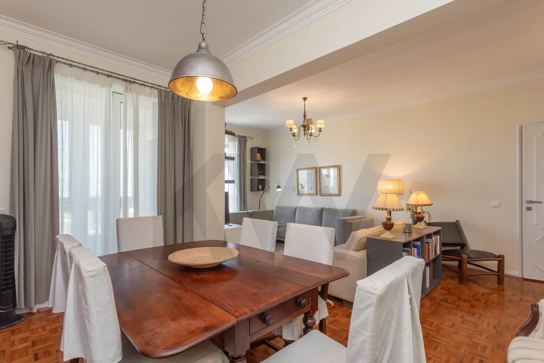 Apartamento T3 para Venda em Campolide Foto 5