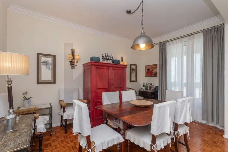 Apartamento T3 para Venda em Campolide Foto 3