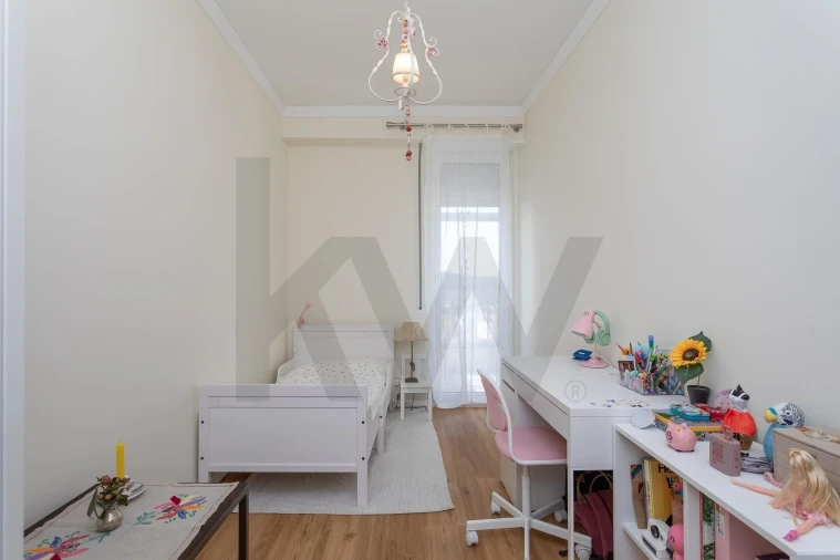 Apartamento T3 para Venda em Campolide Foto 26
