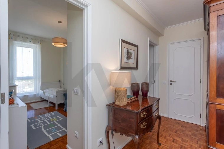 Apartamento T3 para Venda em Campolide Foto 30
